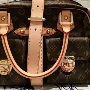 Louis Vuitton Manhattan GM bag
